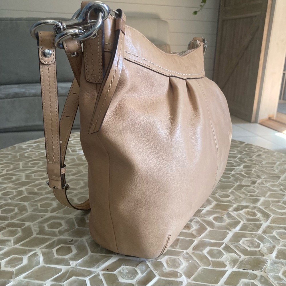 Coach Soho pleated convertible bag - Picture 5 of 11